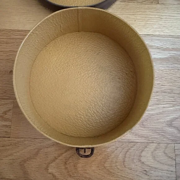 Antique Collar's Box - Picture 7 of 13